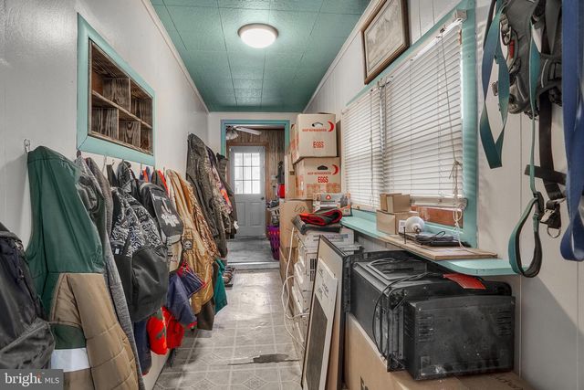 53 E MAIN ST, Newmanstown, PA 17073