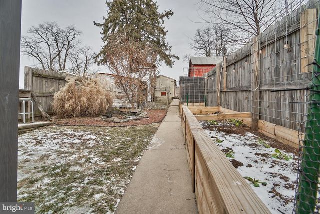 53 E MAIN ST, Newmanstown, PA 17073