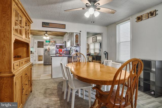 53 E MAIN ST, Newmanstown, PA 17073