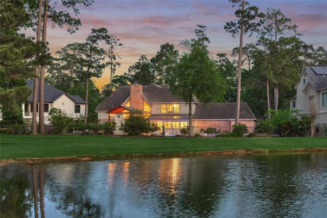 37 Doe Run Drive, The Woodlands, TX 77380