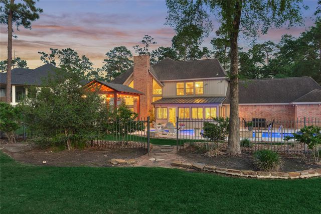 37 Doe Run Drive, The Woodlands, TX 77380