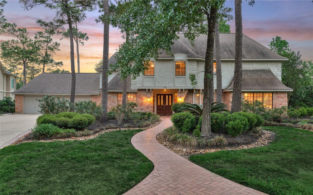 37 Doe Run Drive, The Woodlands, TX 77380