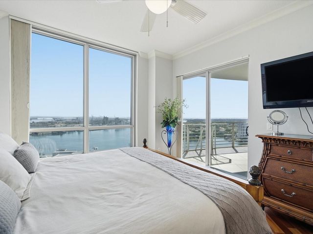 1209 E CUMBERLAND AVENUE 1906, Tampa, FL 33602