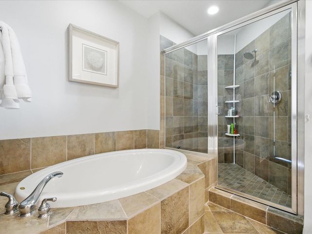 1209 E CUMBERLAND AVENUE 1906, Tampa, FL 33602