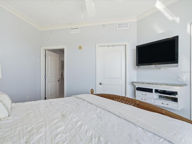 1209 E CUMBERLAND AVENUE 1906, Tampa, FL 33602