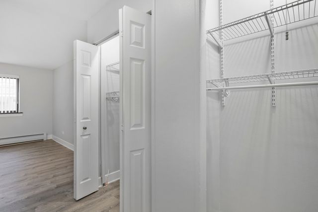 6758 N Sheridan Avenue 241, Chicago, IL 60626