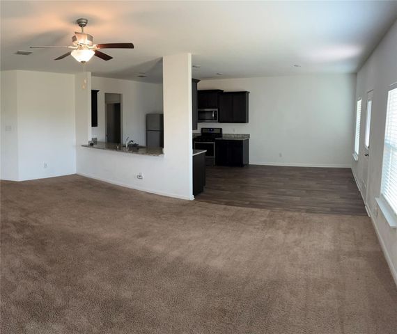 4126 Trail De Paris, New Braunfels, TX 78132