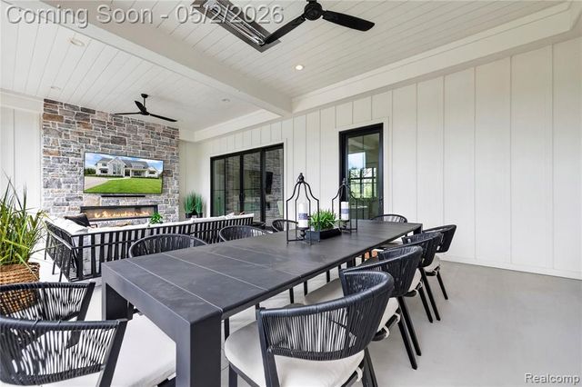 8439 Holcomb Road, Clarkston, MI 48348