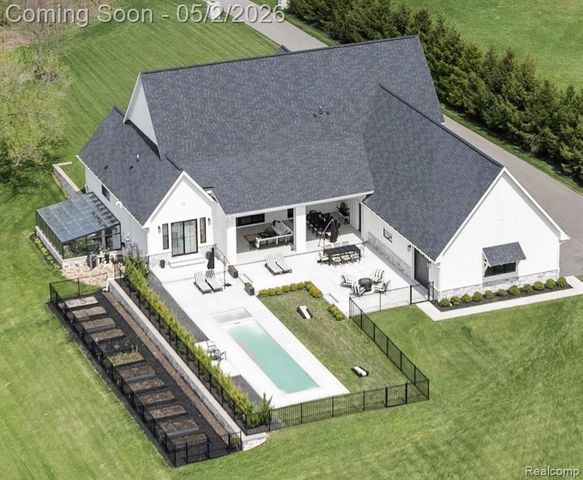 8439 Holcomb Road, Clarkston, MI 48348