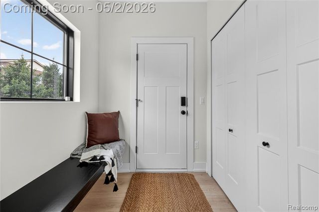8439 Holcomb Road, Clarkston, MI 48348