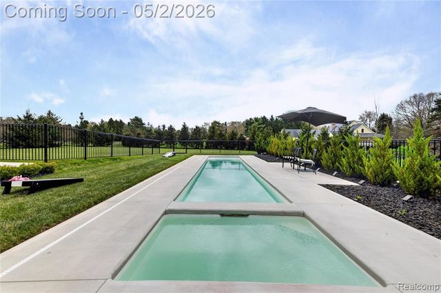 8439 Holcomb Road, Clarkston, MI 48348
