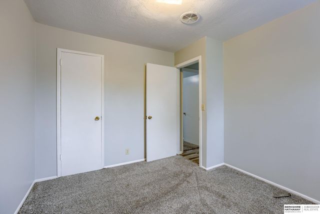 6157 & 6159 Hillsdale Avenue, Omaha, NE 68117