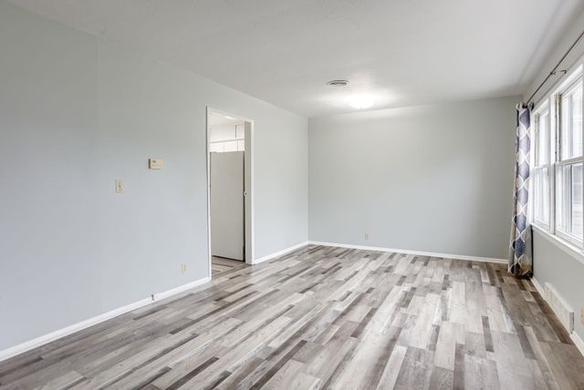 6157 & 6159 Hillsdale Avenue, Omaha, NE 68117