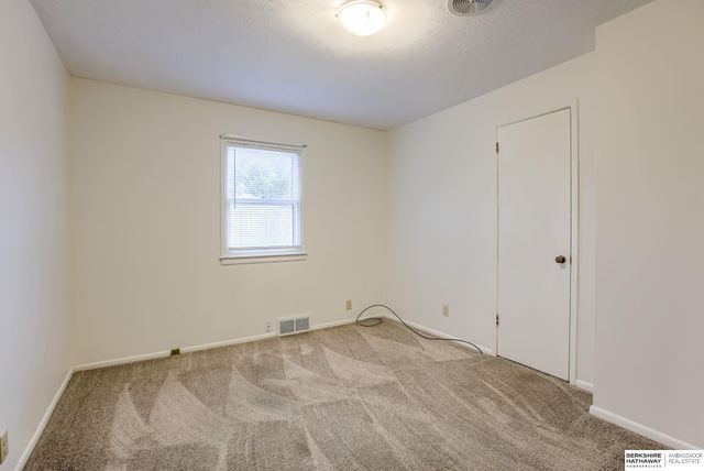 6157 & 6159 Hillsdale Avenue, Omaha, NE 68117