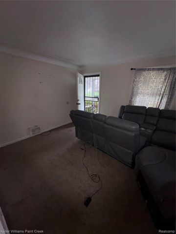 20083 Bradford Street, Detroit, MI 48205