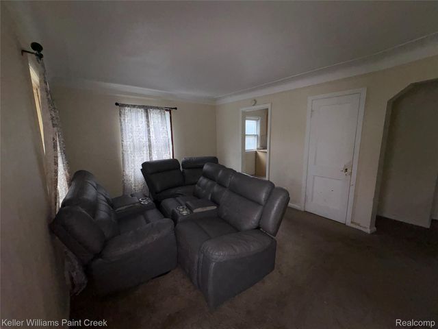 20083 Bradford Street, Detroit, MI 48205