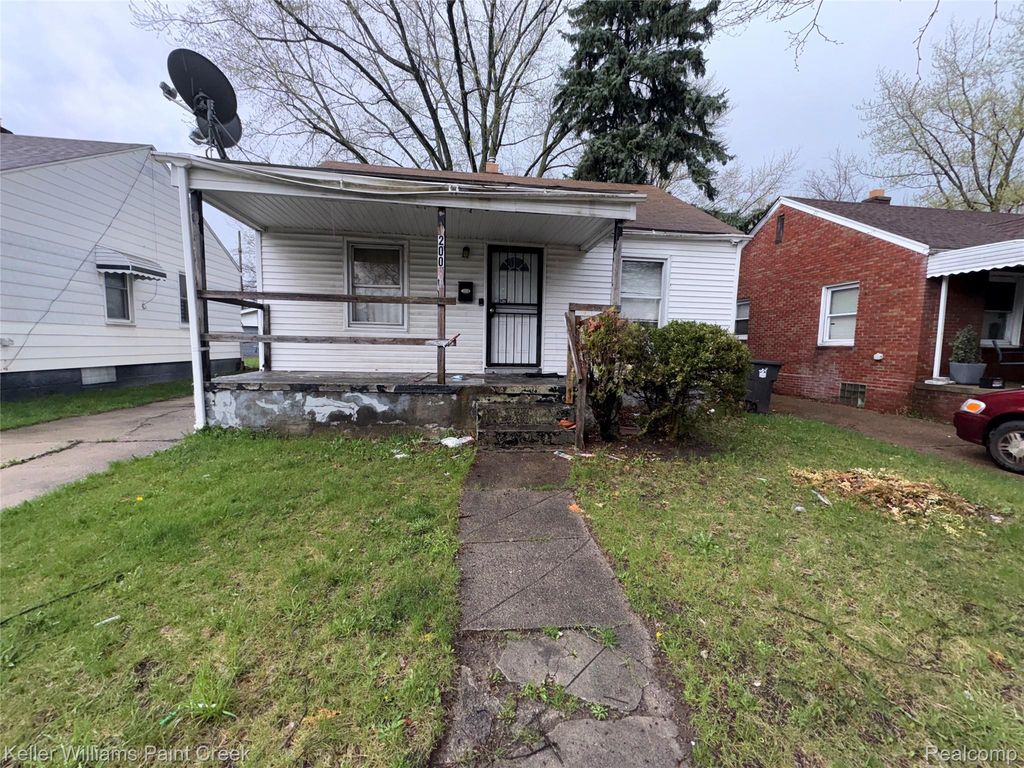 20083 Bradford Street, Detroit, MI 48205