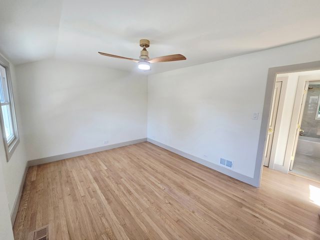 9631 S Merrill Avenue, Chicago, IL 60617