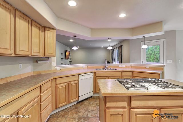 2804 W Discovery Loop, Wasilla, AK 99654