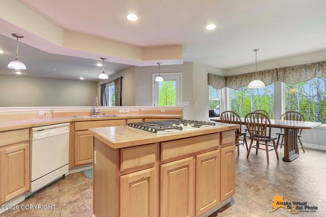 2804 W Discovery Loop, Wasilla, AK 99654