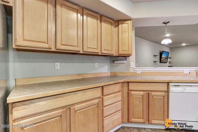 2804 W Discovery Loop, Wasilla, AK 99654