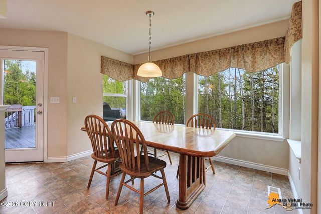 2804 W Discovery Loop, Wasilla, AK 99654