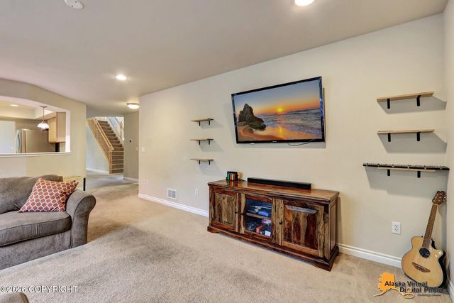 2804 W Discovery Loop, Wasilla, AK 99654