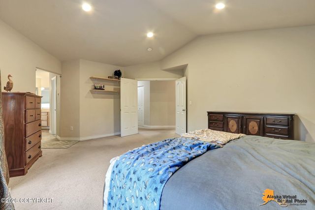 2804 W Discovery Loop, Wasilla, AK 99654