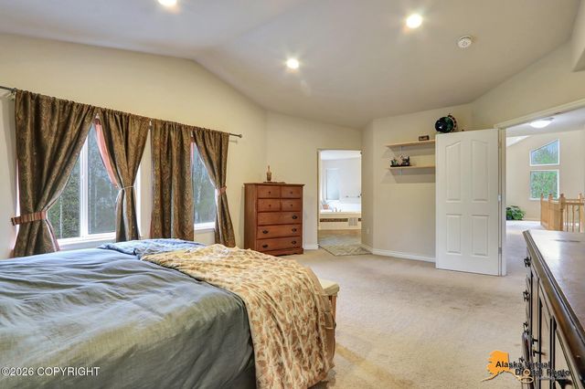 2804 W Discovery Loop, Wasilla, AK 99654