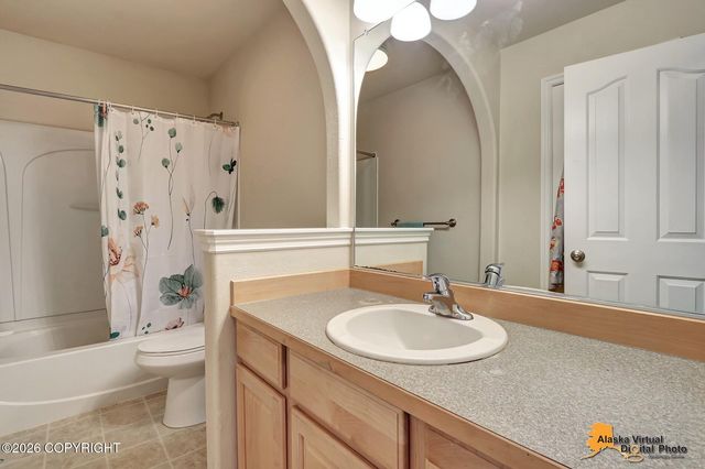 2804 W Discovery Loop, Wasilla, AK 99654