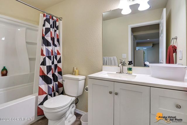 2804 W Discovery Loop, Wasilla, AK 99654
