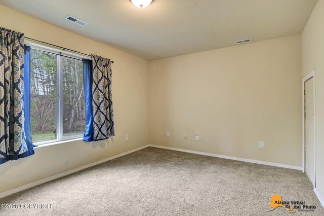 2804 W Discovery Loop, Wasilla, AK 99654