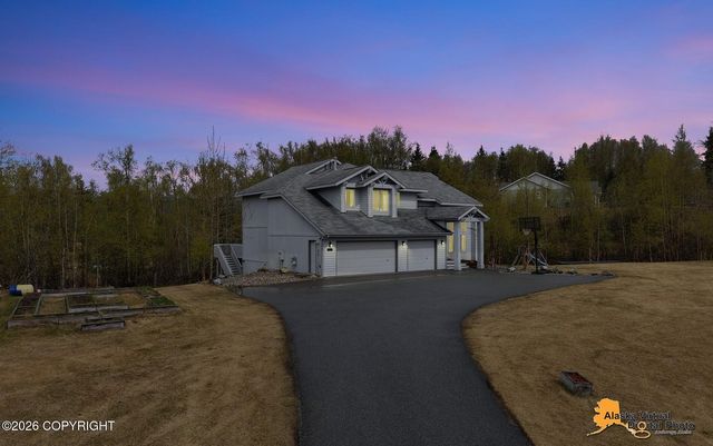 2804 W Discovery Loop, Wasilla, AK 99654
