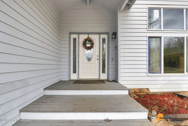 2804 W Discovery Loop, Wasilla, AK 99654