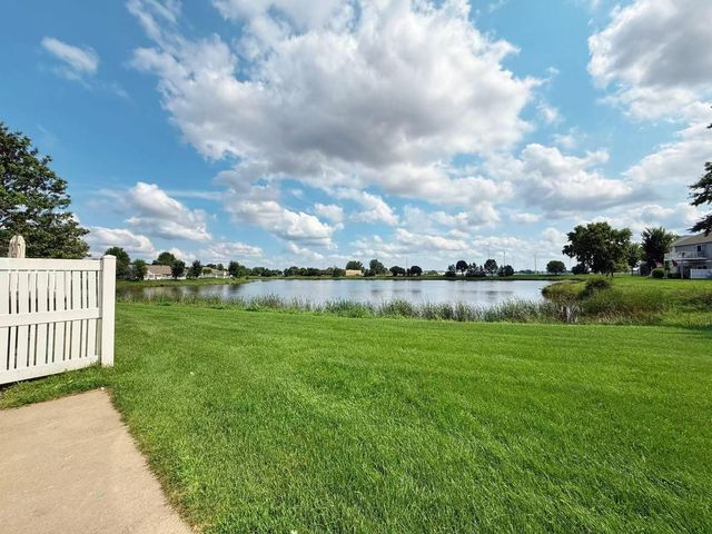 1842 111th Avenue NE, Blaine, MN 55449