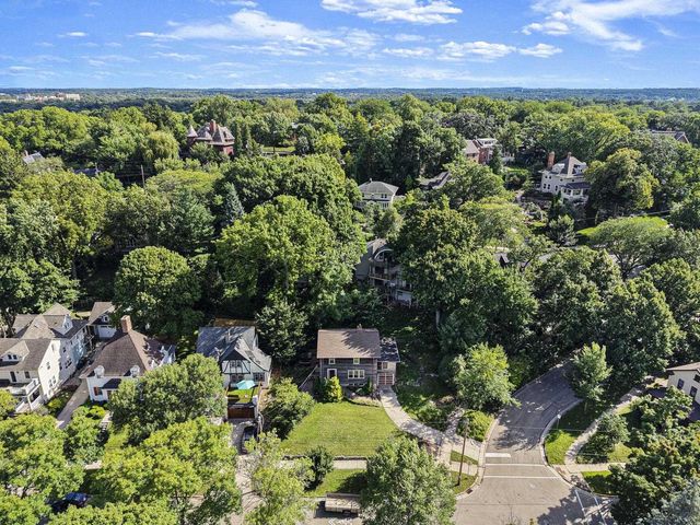 1925 Kendall Avenue, Madison, WI 53726