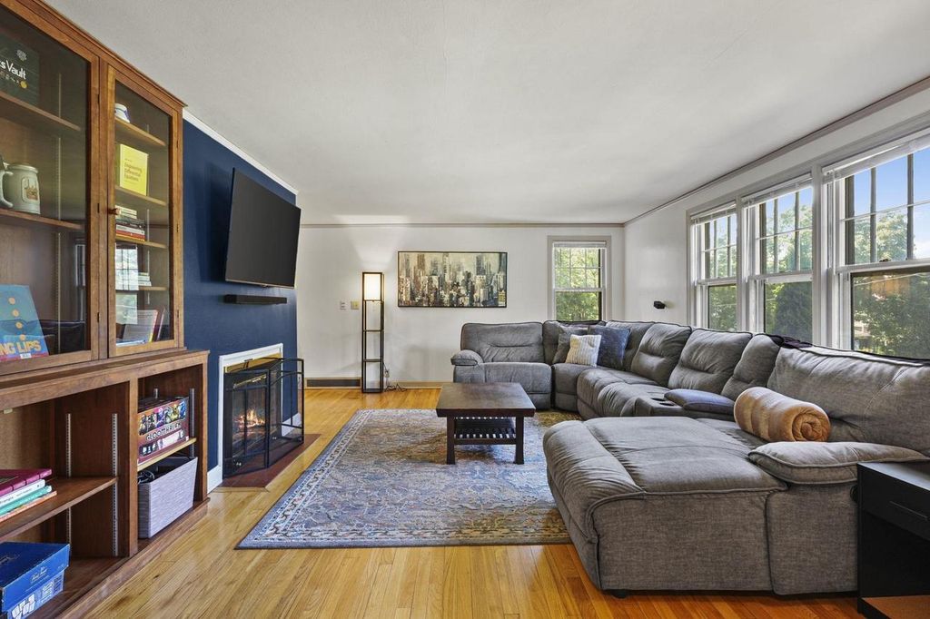 1925 Kendall Avenue, Madison, WI 53726