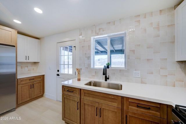 1306 W BROWN Street, Phoenix, AZ 85021