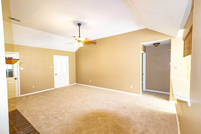 2799 MARYLAND CIR E, Memphis, TN 38133