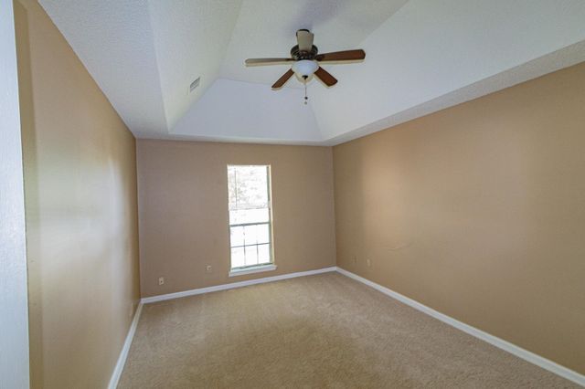 2799 MARYLAND CIR E, Memphis, TN 38133