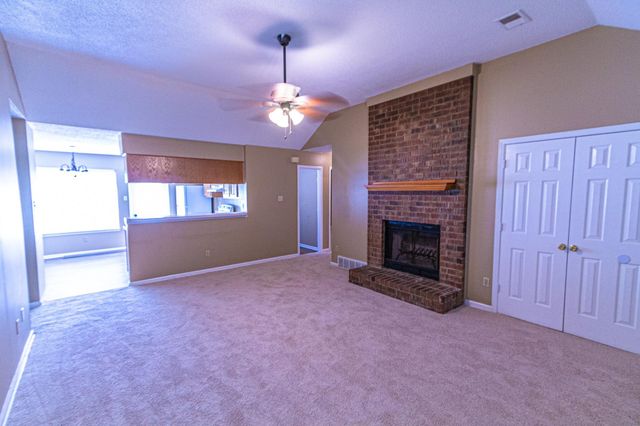 2799 MARYLAND CIR E, Memphis, TN 38133