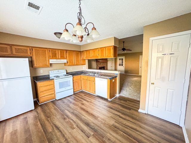 2799 MARYLAND CIR E, Memphis, TN 38133