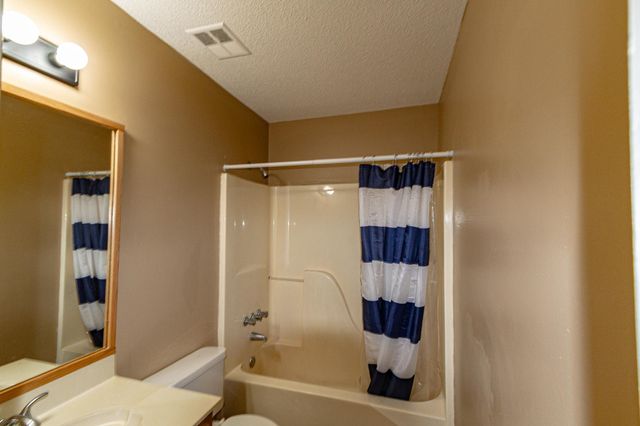 2799 MARYLAND CIR E, Memphis, TN 38133