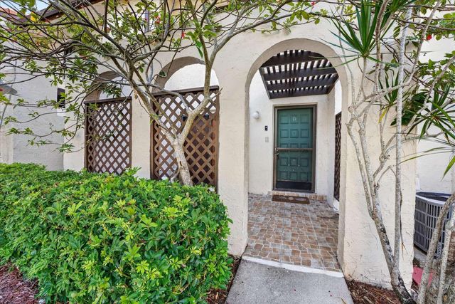 21682 Cypress Road 11d, Boca Raton, FL 33433
