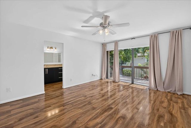 21682 Cypress Road 11d, Boca Raton, FL 33433