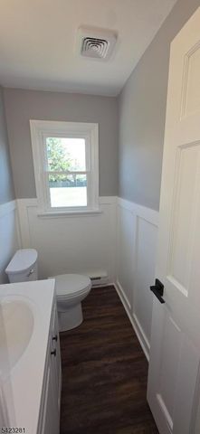 16 Abrams Rd, Holland Twp., NJ 08848