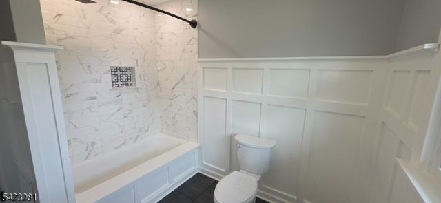 16 Abrams Rd, Holland Twp., NJ 08848