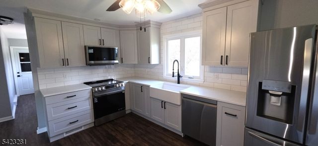 16 Abrams Rd, Holland Twp., NJ 08848