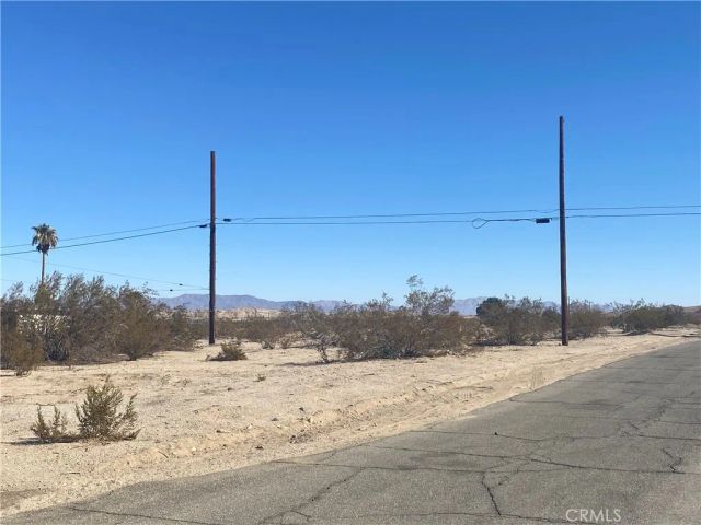 0 Saladin, 29 Palms, CA 92277