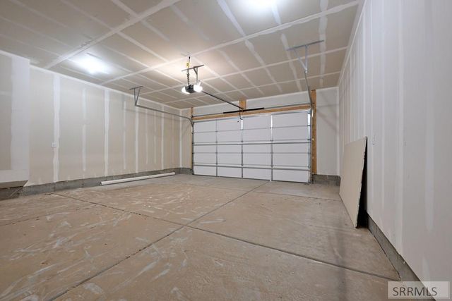 3489 Wallace Way, Idaho Falls, ID 83401